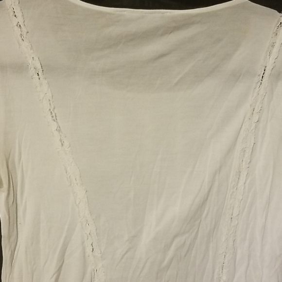 Cable & Gauge Lightweight White Laced Top Size S - Picture 6 of 6